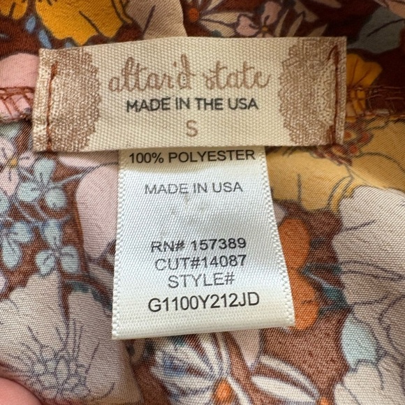 Altar'd State Floral Wrap Brown
Yellow White Mini Skirt Size Small preloved - Picture 7 of 7